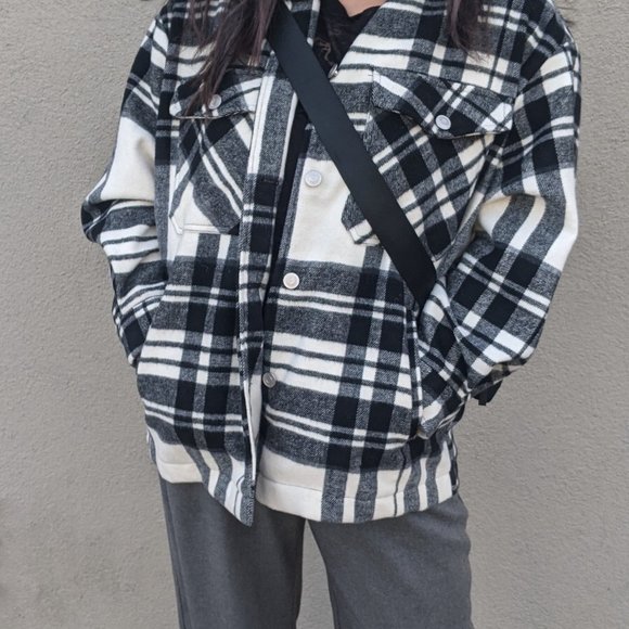 Zara - Oversized Plaid Shacket - Picture 2 of 4